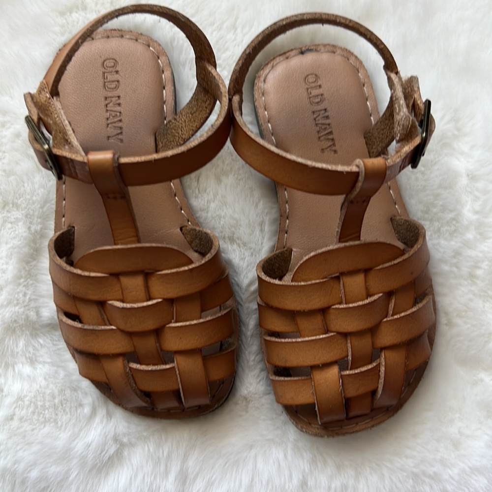 Sandals - Picture 2 of 3